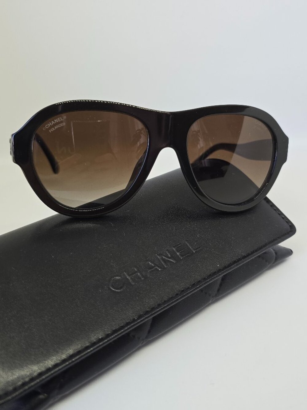 CHANEL - Pilot Sunglasses - Brown Polarized